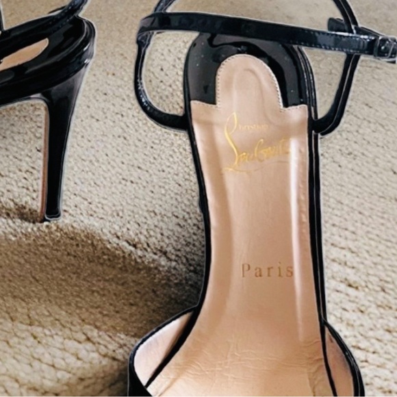 CHRISTIAN LOUBOUTIN JENLOVE ANKLE STRAP POINTED TOE PUMPS BLACK PATENT - Picture 9 of 11